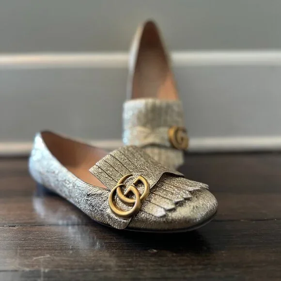 GUCCI Marmont Crackle Leather Gold Tassel GG Loafer 37 (sz. 7) - Picture 1 of 16